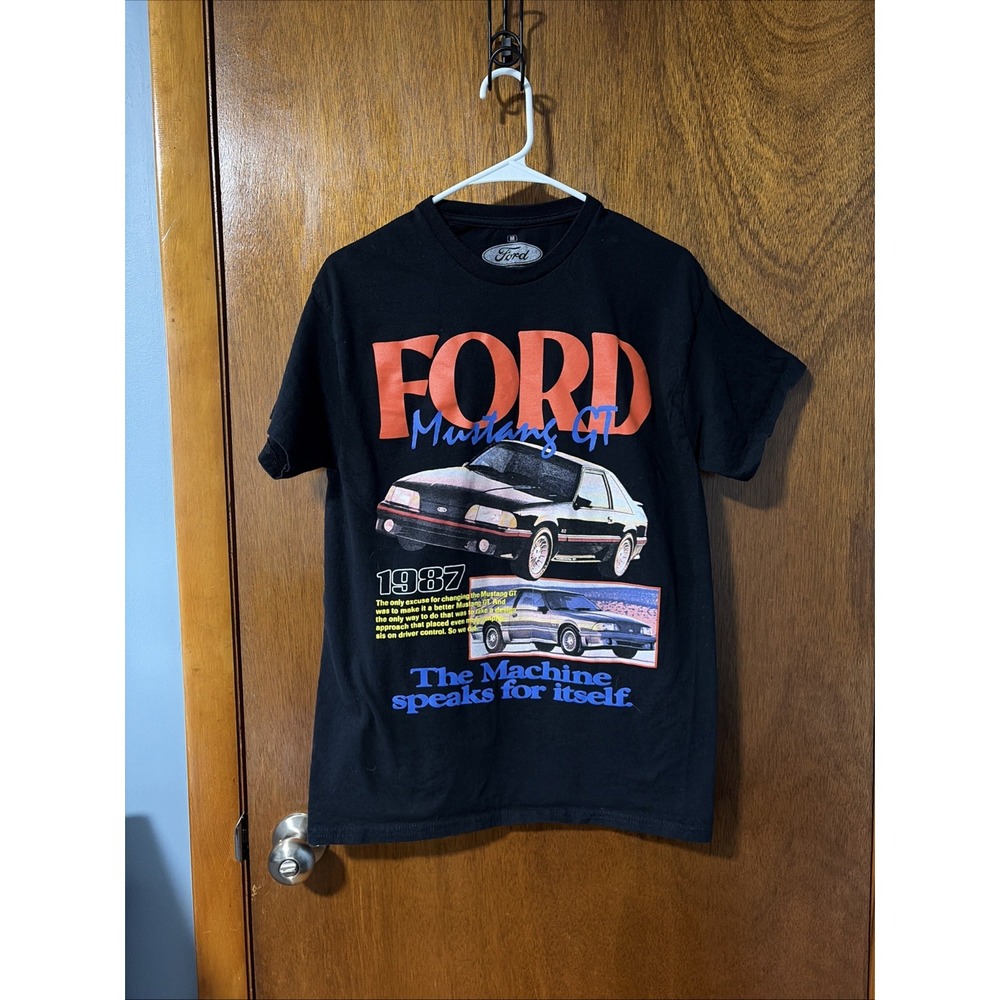 1987 Ford Mustang GT Graphic Tee Men's Size M T- Shirt Black Cotton Muscle Car